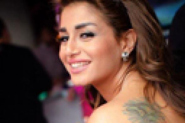 منة فضالي تبدأ تصوير "إكسلانس" أحمد عز الأسبوع المقبل