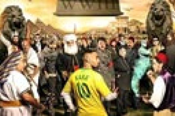بالفيديو: شيكو وأحمد فهمي وهشام ماجد يواجهون هلتر ونابليون وأم كلثوم في "الحرب العالمية الثالثة"!