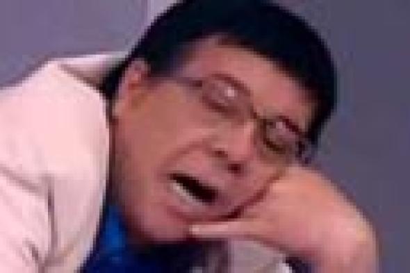 بالفيديو: أحمد آدم يقلد "جماهير" ويسخر من "لدغة" باسم يوسف