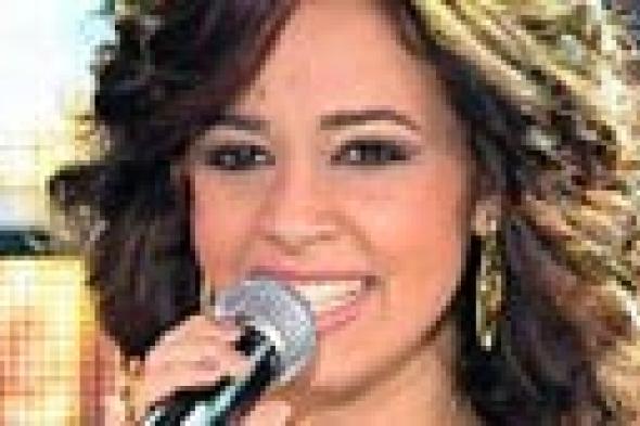 شاهد: برومو أغنية رنا سماحة "اتخضيت"