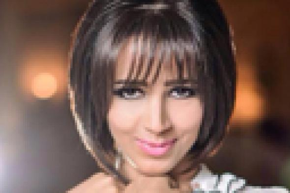 بالفيديو: رنا سماحة تحكي لصديقاتها عن حبيبها في "اتخضيت"