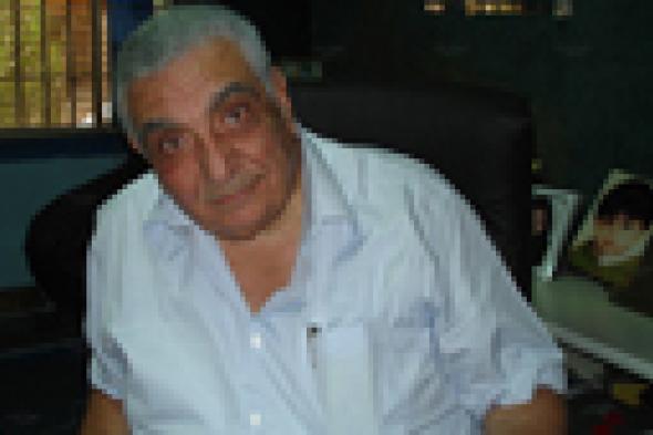 جثمان وجدي الحكيم يصل قرية البضائع بمطار القاهرة