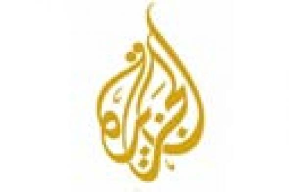 بالفيديو: مراسل "الجزيرة" في غزة ينهار من البكاء على الهواء