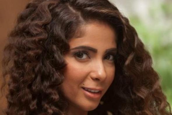 منى زكي تناقش قضايا المرأة في "بـ100 راجل" الأحد المقبل