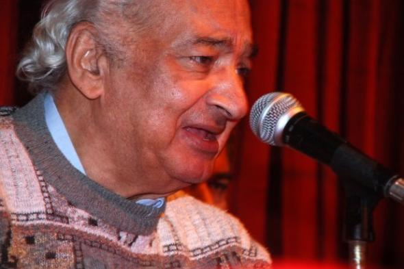 وفاة المخرج المسرحي جلال توفيق والد ياسر ورامز جلال