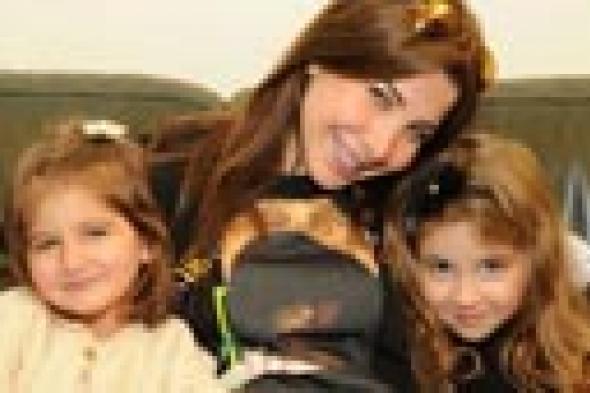 بالفيديو: ابنة نانسي عجرم تنشد ترتيلة خاصة في عيد انتقال السيدة العذراء