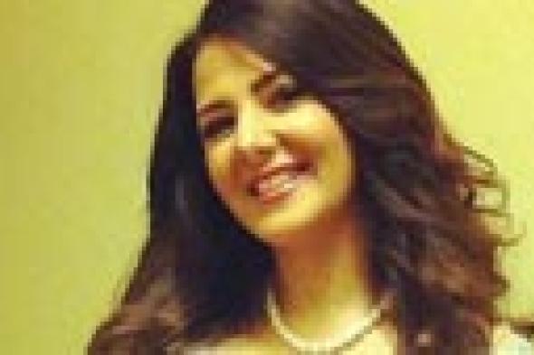 صورة- دنيا سمير غانم في لقاء مع عمر الشريف