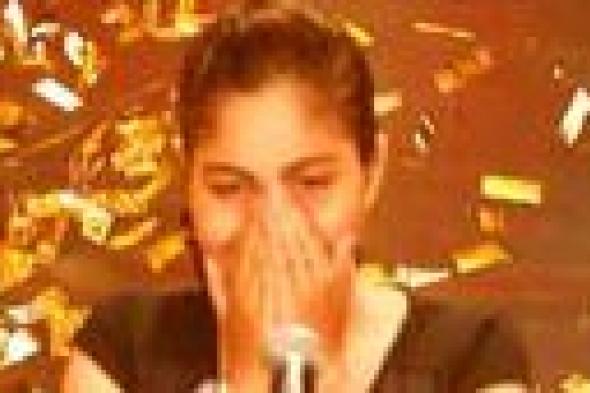 مصرية بنكهة أم كلثوم تٌبكي أعضاء تحكيم Arabs Got Talent .. وتقتنص الزر الذهبي من نجوى كرم
