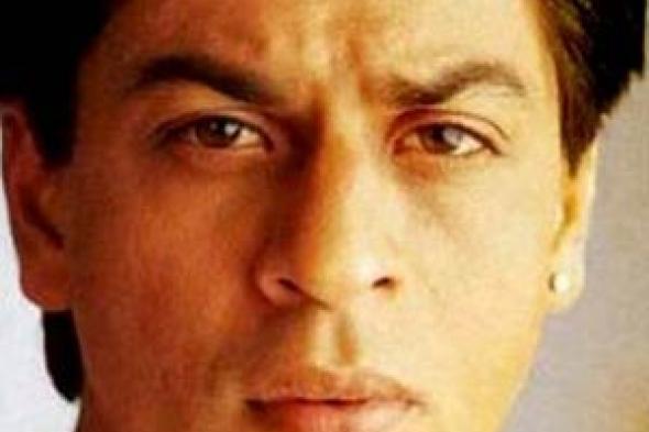 شاروخان يحصل على جائزة سينمائية مرموقة بلندن ويلتقي زين مالك