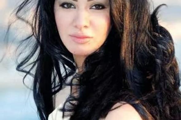 ميريهان حسين تنتهي من"المطلقات" وتطير إلى بيروت بسبب "قصة حب"