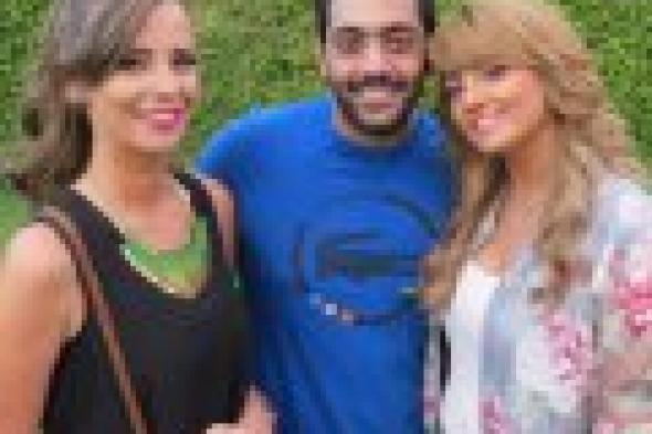 بالصور: أحمد فلوكس يتنهي من نصف أحداث "الدخول في الممنوع"
