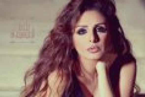بالصور: تعرف على أغنيات ألبوم أنغام الجديد "أحلام بريئة"