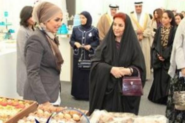 اقتصاديون وإعلاميون: التمكين الاقتصادي للمرأة يعزز مساهمتها في الاقتصاد الوطني وتنويع مصادر الدخل