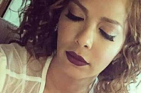 صورة- قبل عيد ميلادها أصالة تتلقى قالب حلوى يشبهها