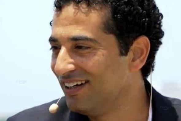 بالفيديو- 21 سؤالاً يرد عليهم الفنان عمرو سعد  عبر هاشتاج  AskAmrSaad#..  والذي يكشف من خلاله عن مفاجأت "يونس ولد فضة" وتوقعاته  لدخول مصر كأس العالم، وعنصرية السينما الأمريكية