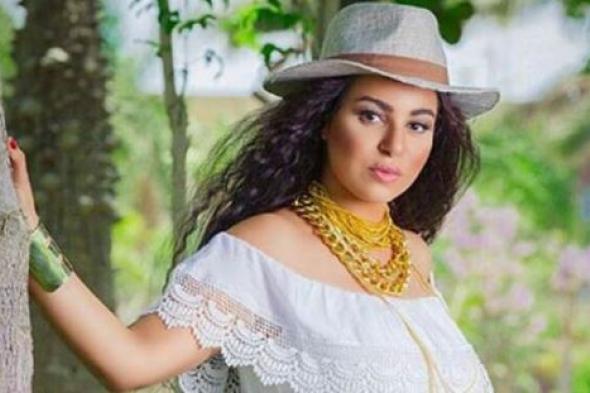 صورة- على غير عادتها.. نسرين أمين بإطلالة جريئة في جلسة تصوير