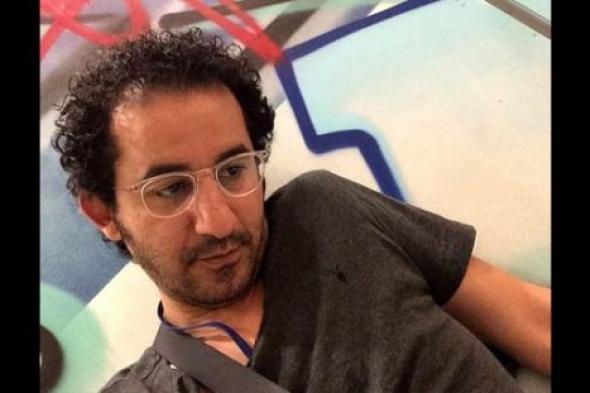 تعرف على رسالة أحمد حلمي لوالده المتوفي
