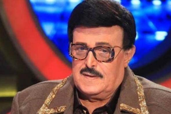 بالفيديو- دلال عبد العزيز ممازحة سمير غانم: أنا أتحدث مع الإبراشي وليس معك