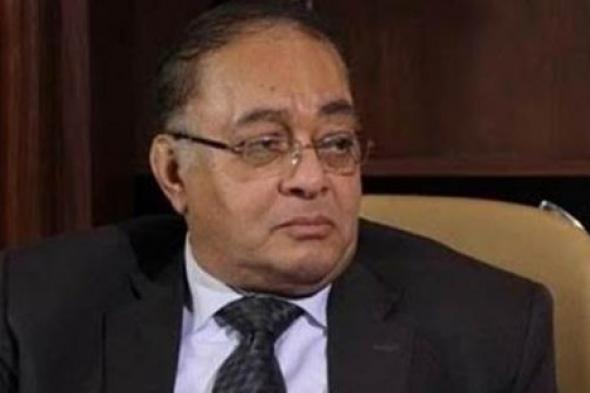 سامي مغاوري يجري عملية تركيب دعامة بالقلب ناجحة