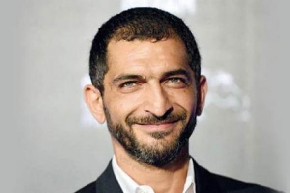 عمرو واكد لجمهوره: محدش يدفع أي فلوس في ورشة تمثيل معايا