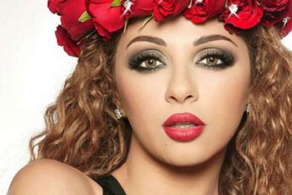 بالصور والفيديو- ميريام فارس تشارك جمهورها لحظات من حفلها  بدبي