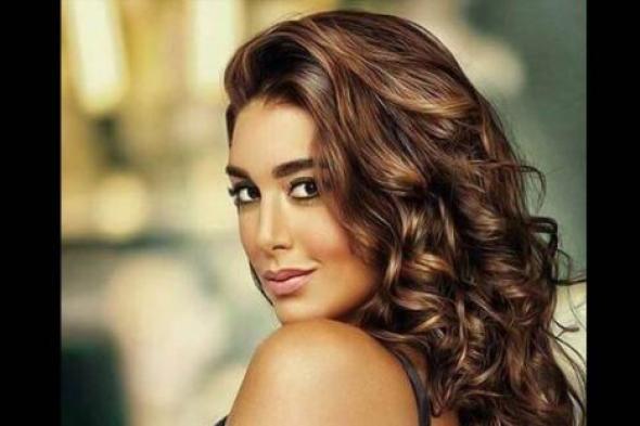 هاتف ياسمين صبري يتعرض للاختراق