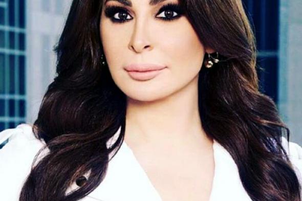 إليسا تحصل على الجائزة الذهبية من YouTube