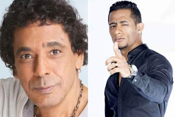 محمد رمضان يُشاهد مبارة الزمالك وصن داونز مع منير