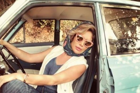​بالصور- سلافة معمار في جلسة تصوير جديدة مع ابنتها.. وتتحدث عن حال5تها الصحية بعد إصابتها  بمرض "التهاب الكبد الوبائي A"
