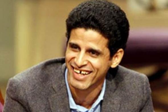 صورة - هكذا علق حمدي المرغني على وسام عادل إمام