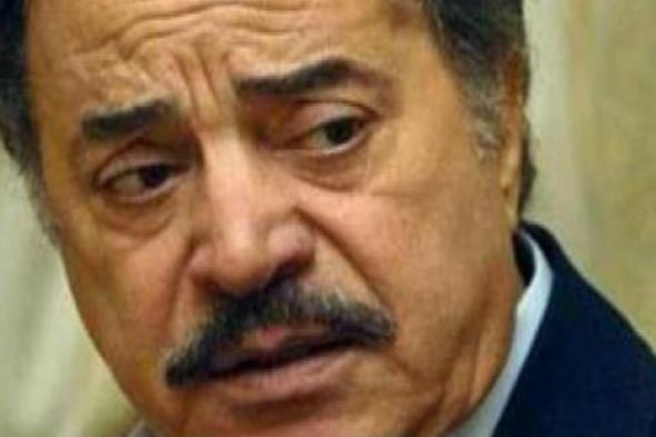 يوسف شعبان يبكي انهيارا: وفاة محمود عبد العزيز! لا أصدق ذلك