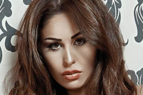 بالفيديو: مي سليم تجري فحوصات طبية بعد تعرضها لحادث سير