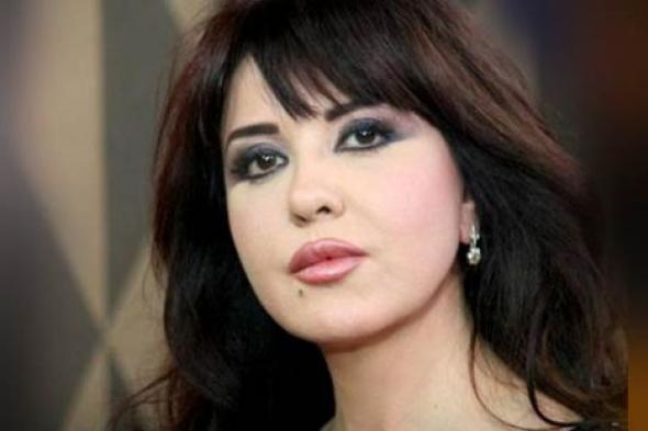 شاهد - نضال الأحمدية تنشر صورة لها بصحبة مادلين طبر فى شبابهما