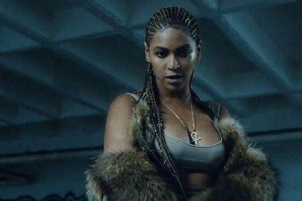 جوائز Grammy 2017 - بالفيديو .. بيونسيه تشعل المسرح وهي حامل بتوأم