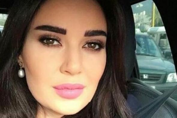بالفيديو- سيرين عبد النور تكشف عن أسباب إخفائها لوجه ابنتها والتشابه بينهما