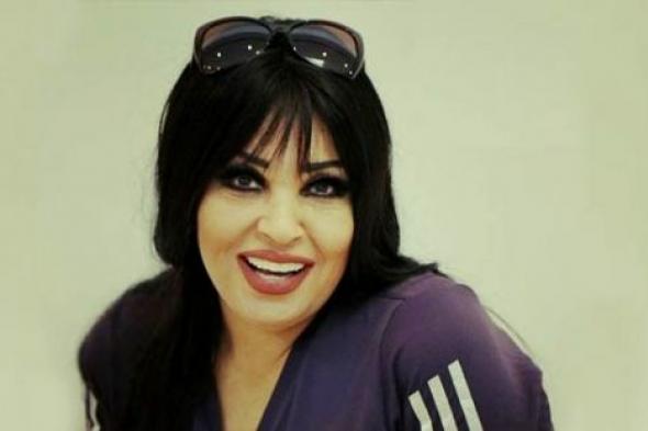خاص- فيفي عبده لـ"في الفن": أشارك جمهوري بكل حاجة ولا أعرف الكآبة