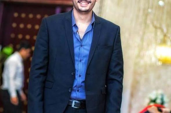 حامد الشراب يهنئ علي ربيع وحمدي الميرغني بعيد ميلادهما