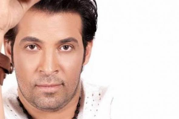 بالفيديو- سعد الصغير يقتحم ستوديو "العاشرة مساء" للاعتذار لشعبان عبد الرحيم