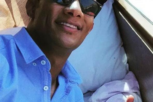صورة- محمد رمضان فارس يحارب بالسيف في "الكنز"