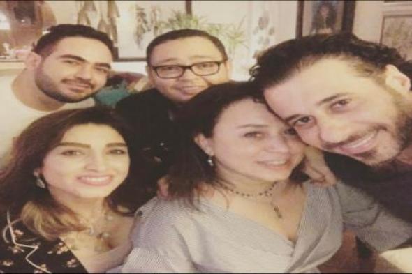 بالصور والفيديو- أحمد السعدني ورزق يحتفلان بعيد ميلاد روجينا