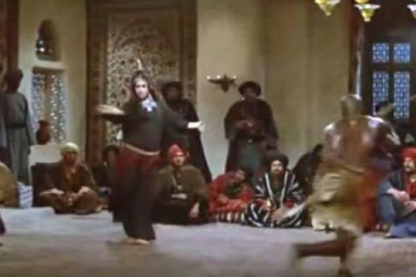 بالفيديو في عيد ميلادها- شاهد أول ظهور سينمائي لفيفي عبده وهي في عمر 11 عاما