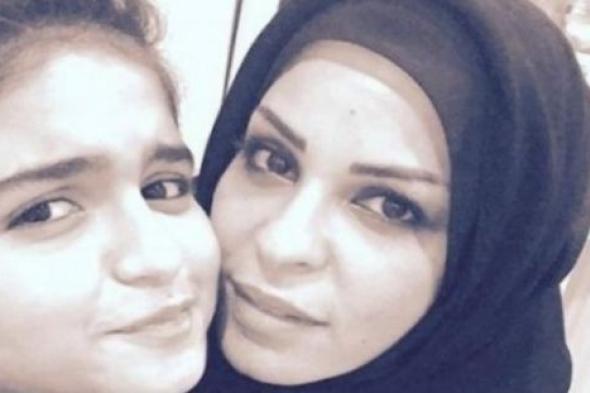 بالفيديو- حلا الترك برفقة والدتها للمرة الأولى بعد انتقالها لحضانتها