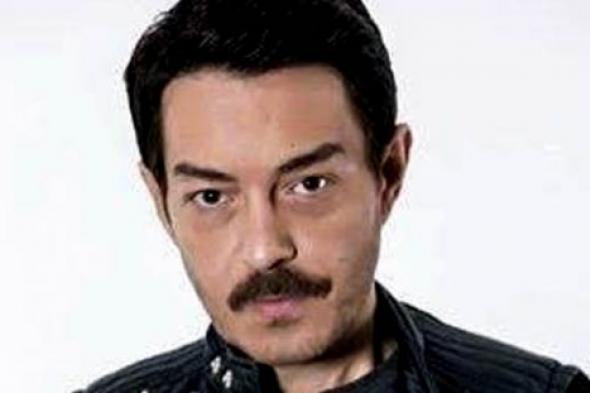 زوجة أحمد زاهر : تزوجت وعمري 19 عام وتعلمت منه كل شيء