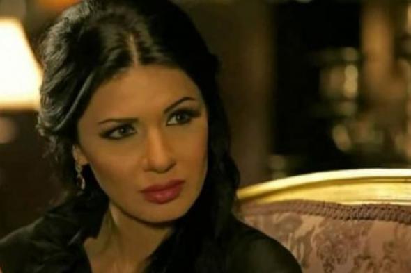 بالفيديو- نجلاء بدر: أنا أكثر إغراء من هيفاء وهبي