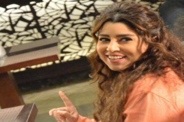 هكذا عبرت أيتن عامر عن غضبها من أحمد فهمي