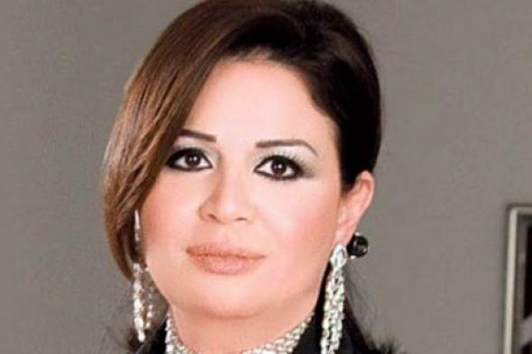 إلهام شاهين وهالة سرحان في حفل زفاف ابنة ايناس الدغيدي