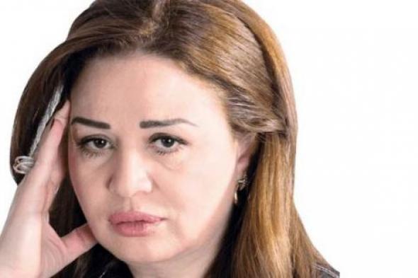 بالفيديو- إلهام شاهين تكشف عن واقعة احتراق شعرها بالكامل في هذا المسلسل