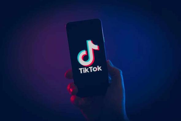 تيك توك متهم بجمع بيانات المستخدم سرًا وإرسالها إلى الصين