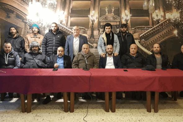ناشطون في الميناء بحثوا أوضاع البلدية وطالبوا باستقالة رئيسها 
#lebanon24

 via @Lebanon24