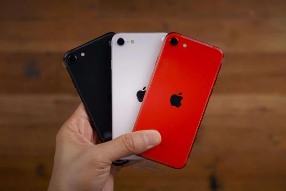 تيم كوك: iPhone SE أسرع من أسرع هاتف أندرويد
